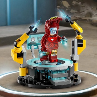 LEGO SUPER HEROES LABORATORUL LUI IRON MAN SALA ARMURILOR 76315 - Img 6