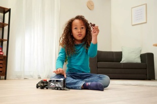 MAJORETTE LAND ROVER CU REMORCA PENTRU CAI - Img 6