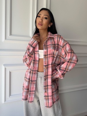 Cămașă JANIN în carouri roz, oversized, cu croială lejeră și modernă