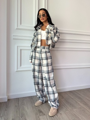 Compleu casual CARMEL, cămașă scurtă și pantaloni largi în carouri alb-crem cu negru - Img 3