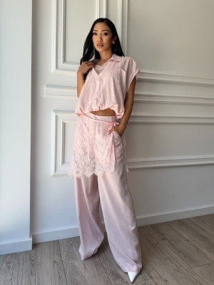 Compleu SAVANNA, roz pudrat, 3 piese, cu dantelă și pantaloni palazzo
