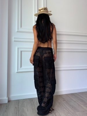 Pantaloni LEONIE, negri, din dantelă croșetată cu buzunare cargo - Img 2