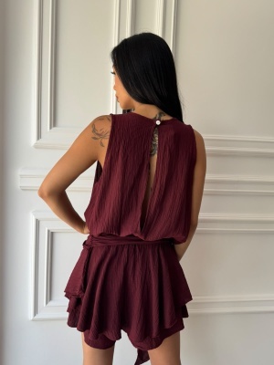 Rochie LORENA, bordo, cu pantaloni scurți integrați, croială lejeră și volane feminine - Img 2