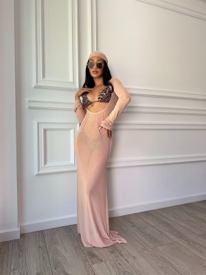 Rochie SAHARA, lungă mulată, cu mâneci lungi și decupaj în talie