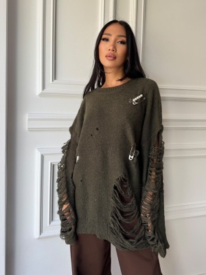 Pulover EVELINA tricotat cu efect distressed, verde-kaki, croială oversized și detalii decorative