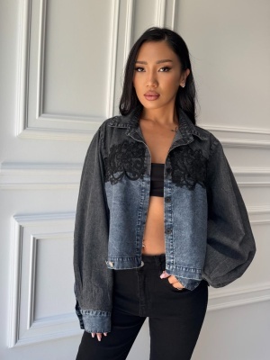 Cămașă ADDA din denim, cu aplicații din dantelă, croială oversized și design reversibil