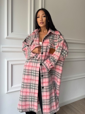 Trench VIVIANA în carouri, accente roz, cu croială lungă și design oversized