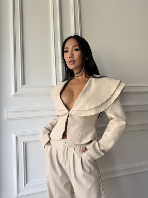 Compleu AMBRA, ivoire, elegant, cu sacou statement și pantaloni palazzo