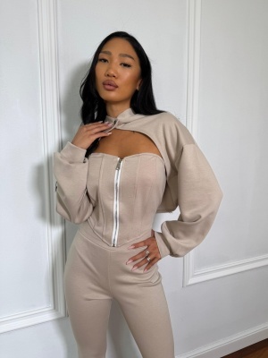Compleu 3 piese, cu bustiera tip corset si hanorac scurt, NYXIE bej - Img 2