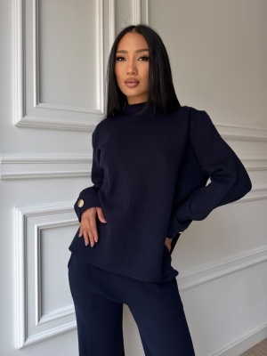 Compleu VICKY din două piese, bluemarin, cu bluză cu guler înalt și pantaloni evazați - Img 3