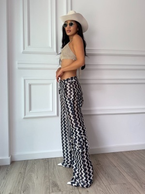 Pantaloni LUCILE din plasă croșetată cu model zig-zag și buzunare cargo - Img 4