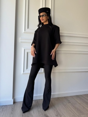 Tricou KASSANDRA, negru, tip oversized, cu spate decupat și bandă contrastantă - Img 3