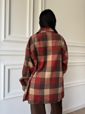 Cămașă VALENTINA în carouri maro și roșu, oversized, cu croială lejeră și design modern - Img 4