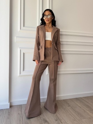 Compleu cappuccino VIVIAN, din bumbac premium, sacou elegant și pantaloni evazați - Img 4