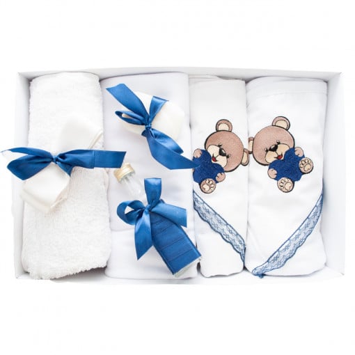 Trusou botez cu 7 piese - Ursulet brodat - Alb-Bleumarin - TPB-55