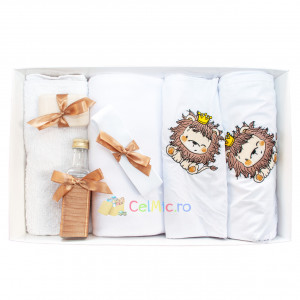 Trusou botez cu 7 piese personalizat cu broderie - Leut - Alb-Maro - TPB-261