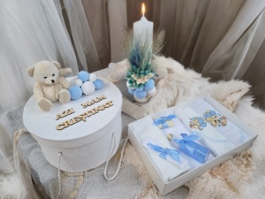 Set Botez Personalizat Trusou 8 piese in cutie rotunda + Lumanare - "Azi m-am crestinat" - Ursulet, Bleu - SPB-101