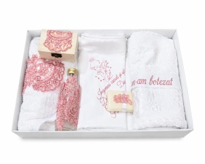 Trusou botez personalizabil pentru fetiță Princess Lace | Broderie roz pudrat și dantelă elegantă | 7 piese