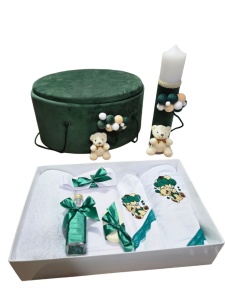 Set Botez Personalizabil Unisex | Trusou 7 Piese + Cutie Rotundă Buretată Catifelată Verde Smarald + Lumânare | Ursuleț cu Baloane Verzi