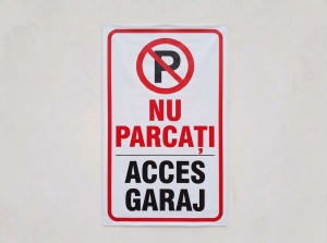 Banner Nu Parcati - Acces Garaj