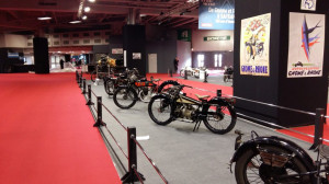 Mocheta Expo culoarea Theatre Red - Pantone 7620C 100 Mp