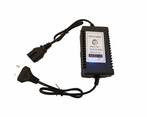 Incarcator pentru pompa stropit electrica cu baterie 12V 1.3 A