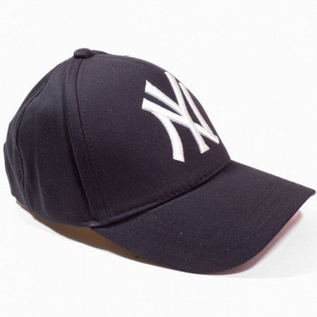 Șapcă neagră logo New York alb