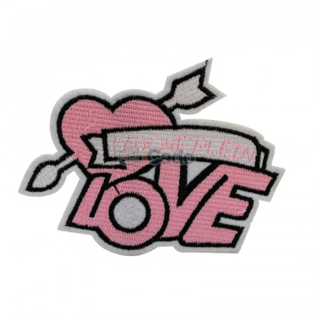 Emblema brodata cu mesaj Love 11x8.5cm
