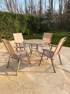 BAŠTENSKA GARNITURA SET 4 STOLICE + STO BEŽ BOLZZ