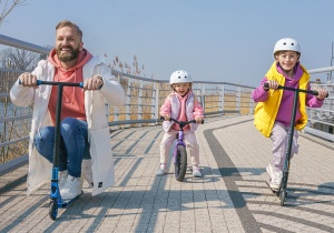 Lionelo Whizz – trotinet Black Carbon Yellow - Img 3