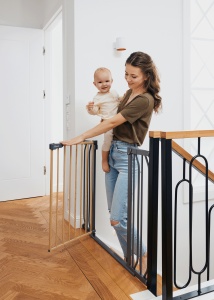 Lionelo Truus Slim – zaštitna ogradica za vrata i stepenice White Natural - Img 2