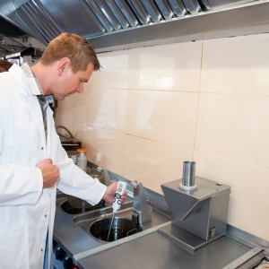 Tester pentru calitatea uleiului alimentar prajit PCE-FOT10 - Img 2