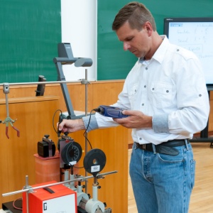 Aparat pentru campuri magnetice PCE-MFM3500 - Img 4
