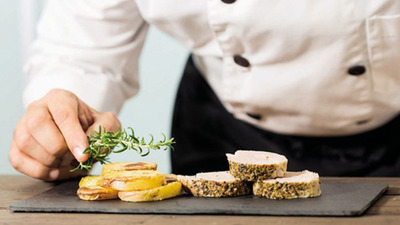 Cum sa creezi experiente culinare memorabile cu platouri din ardezie