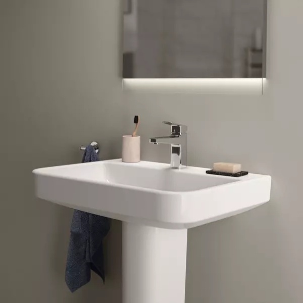 Lavoar suspendat Ideal Standard i.life B alb lucios 55 cm cu orificiu baterie - Img 5