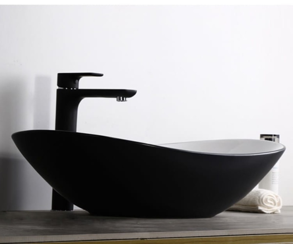 Chiuveta de blat PRO ZUZAN Black and White, Dimensiuni 60.5 cm x 36 x 15 cm, Ceramica sanitara, Fara gaura baterie, Alb/Negru - Img 3