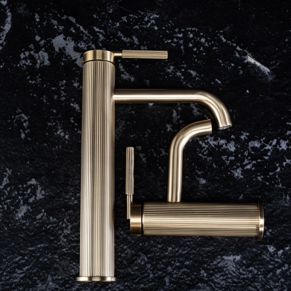 Baterie pentru baie REA Argon Low, Design Elegant, Culoare Gold Brush - Img 3