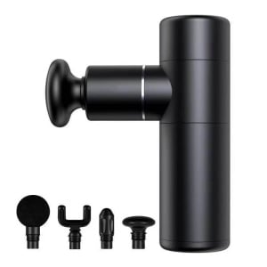 Aparat pentru Masaj Profesional Tip Pistol SeveShop Mini Gun, 4 Capete Interchangeabile, 4 Viteze Reglabile, Motor Silentios Fara Perii, 3200 Percutii pe Minut, Baterie 1500mAh, Durata Lunga de Functionare, Servieta pentru Depozitare Inclusa, Negru Mat