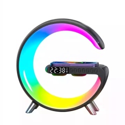 Incarcator Rapid Wireless 15W 4 in 1 SeveShop, cu Ceas Digital LED, Difuzor Bluetooth, Lampa Smart RGB cu Iluminare Reglabila si Alarma cu Lumina de Trezire, Functie Hands-Free, Design Modern si Multifunctional, Ideal pentru Birou, Dormitor, Negru