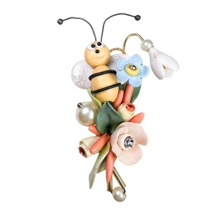 Buchete de flori cu albinute, model 26MBR130