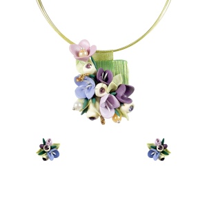Set handmade cu cercei bobite cu cristale, model 65
