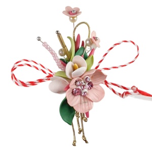 Martisor tip brosa, model 25MBR026