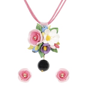 Set handmade cu cercei bobite cu cristale, model 15