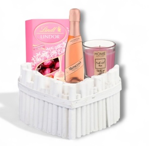 Cutie Cadou Romantică cu Prosecco Rosé, Praline Lindt Lindor și Lumânare Parfumată