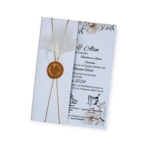 Model exclusiv de invitație nuntă cu pene și sigiliu aplicat manual – stil modern și sofisticat.