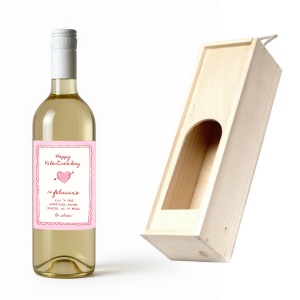 Sticlă de Vin Personalizată „Happy Valentine’s Day – 14 Februarie” cu Cutie din Lemn cu Fereastră