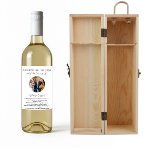 Vin Personalizat „Cu Drag pentru Nașii Noștri de Suflet” – Etichetă cu Poză & Mesaj