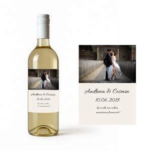 Un vin personalizat care spune povestea voastră. ❤️ Cadoul perfect pentru aniversare sau o surpriză specială.