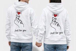 Hanorace personalizate pentru cupluri „Just for You” – Valentine’s Day