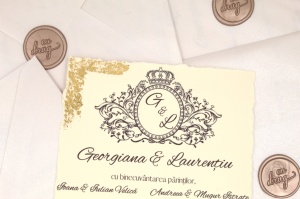 Invitație Nuntă "Eleganță Albă cu Accente Aurii" - Img 2